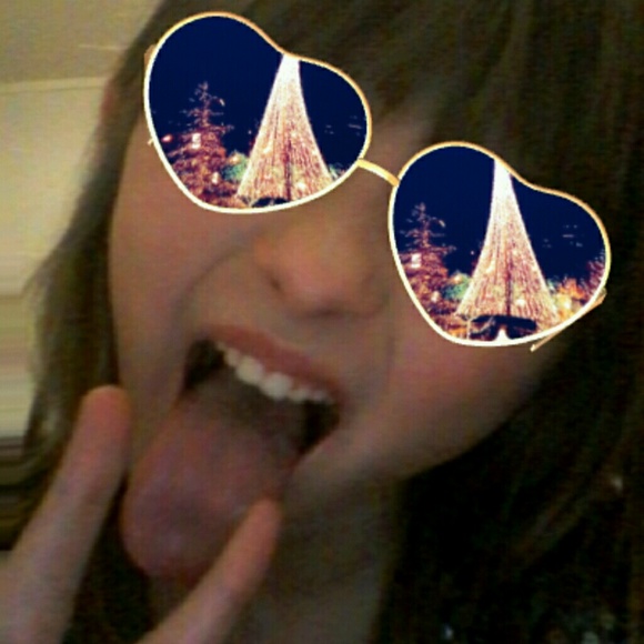 Meet your Posher, Tina - Picture 1 of 1